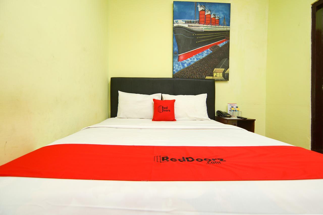 Reddoorz @ Patimura Legian 2 Hotel Kuta  Exterior photo